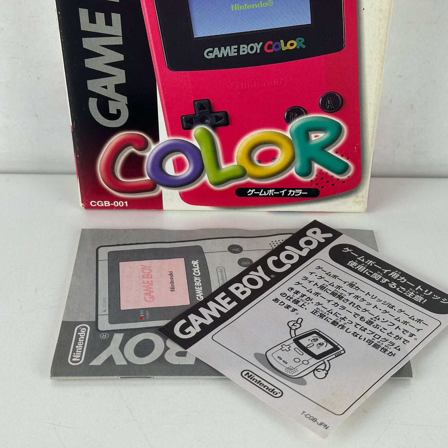 Nintendo Game Boy Color Red CGB-001