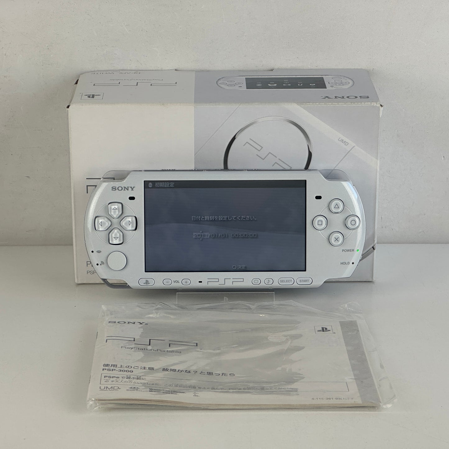 Sony PSP 3000 Pearl White PSP-3000PW