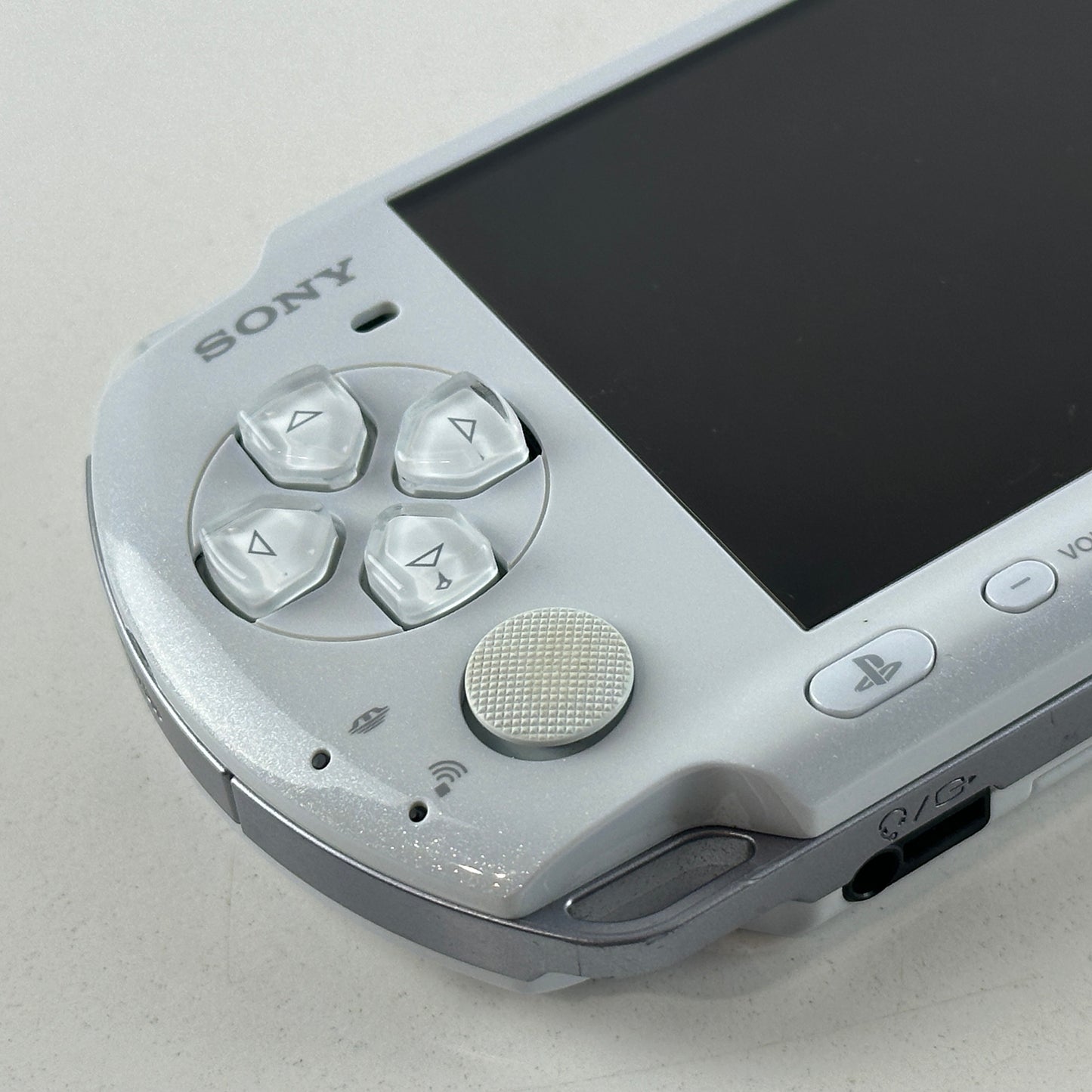 Sony PSP 3000 Pearl White PSP-3000PW No Box