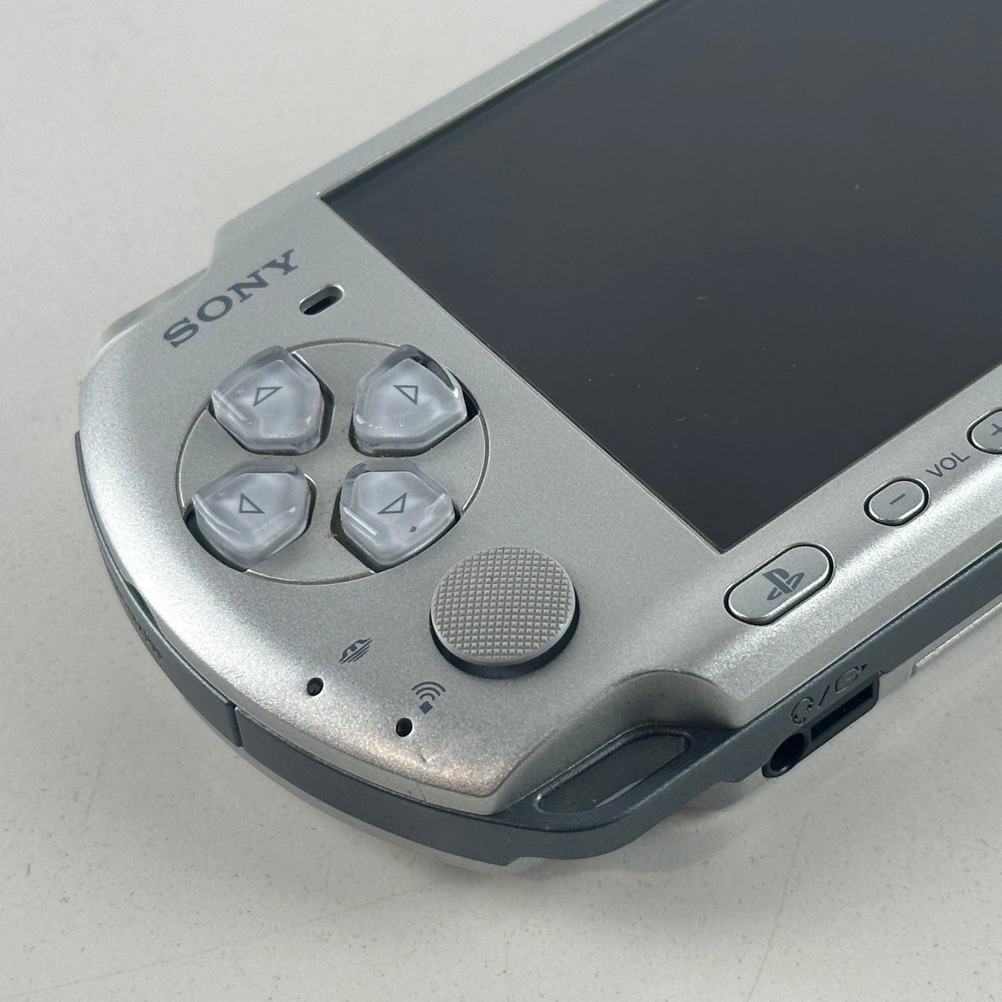 Sony PSP 3000 Mystic Silver PSP-3000MS