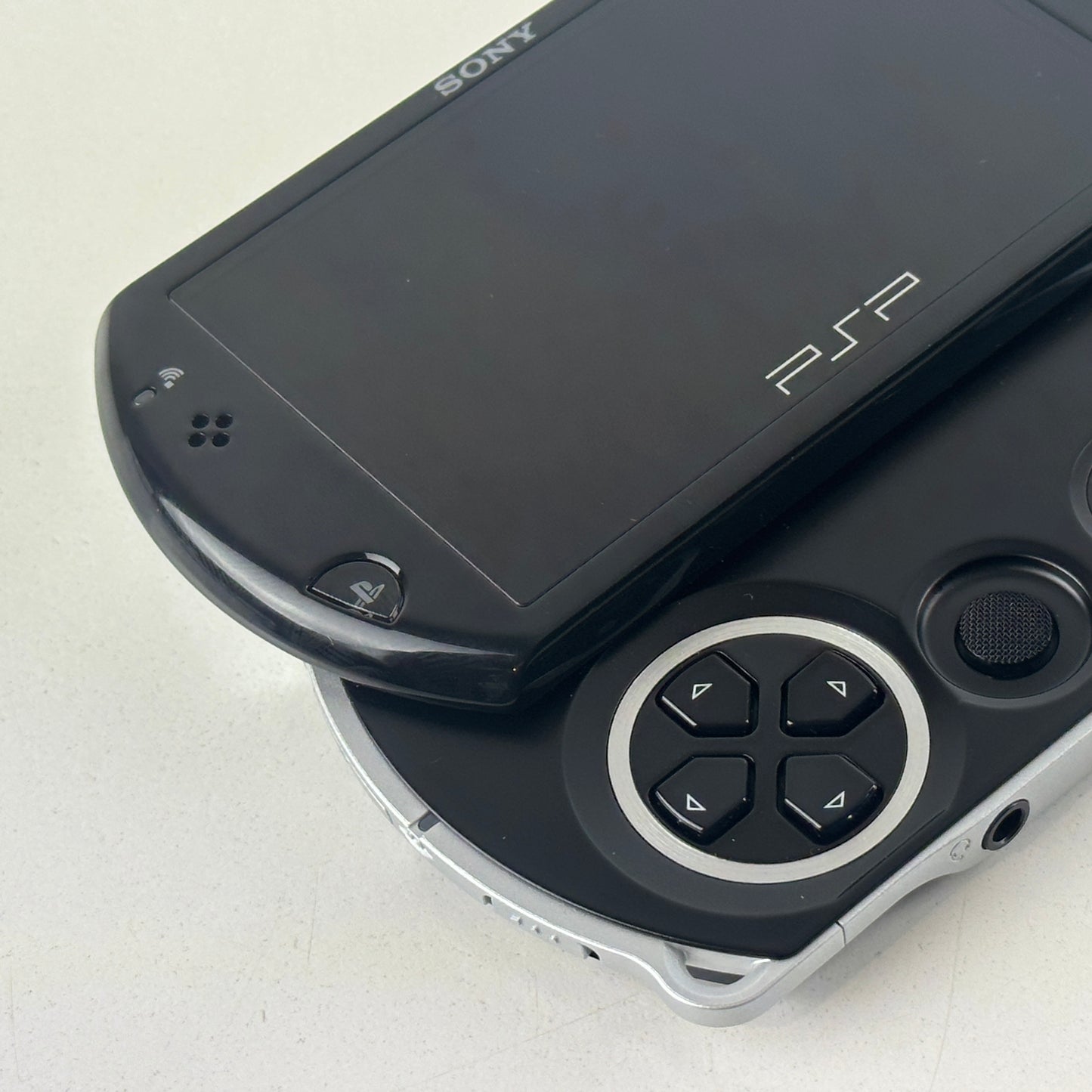 Sony PSP GO PSP-N1000 Piano Black