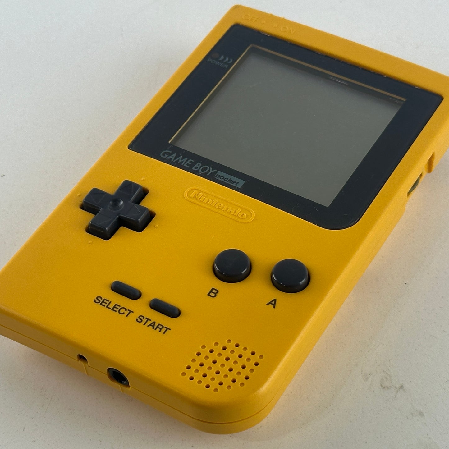 Nintendo Game Boy Pocket Yellow MGB-001