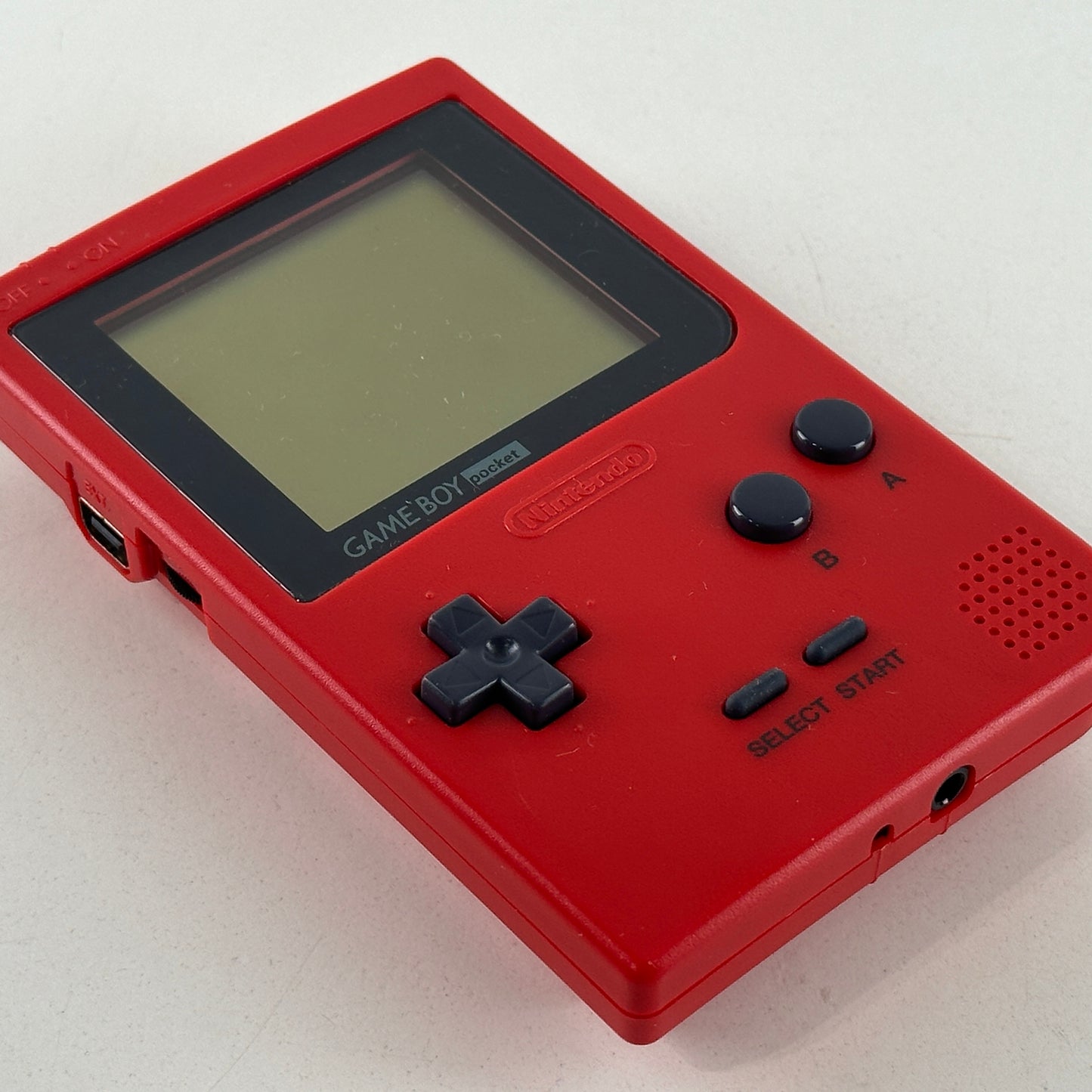Nintendo Game Boy Pocket Red MGB-001