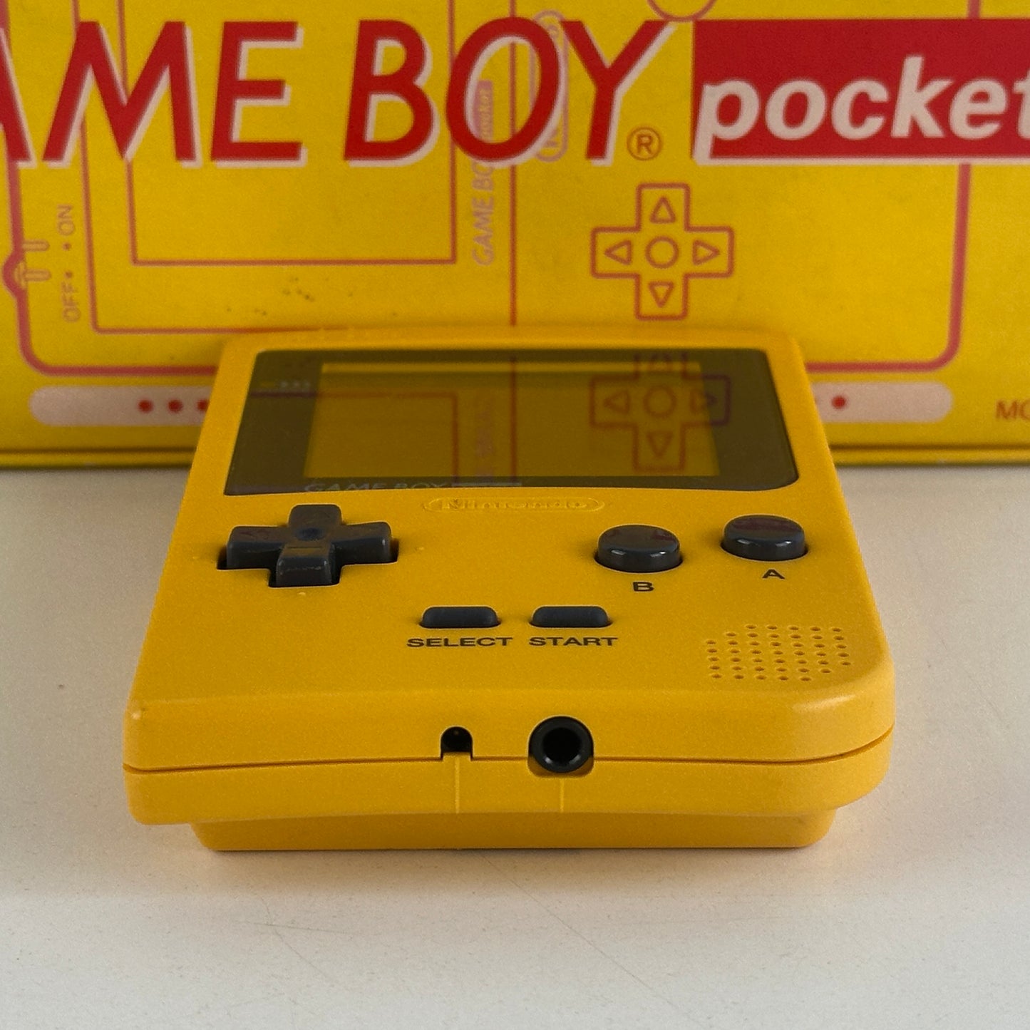 Nintendo Game Boy Pocket Yellow MGB-001