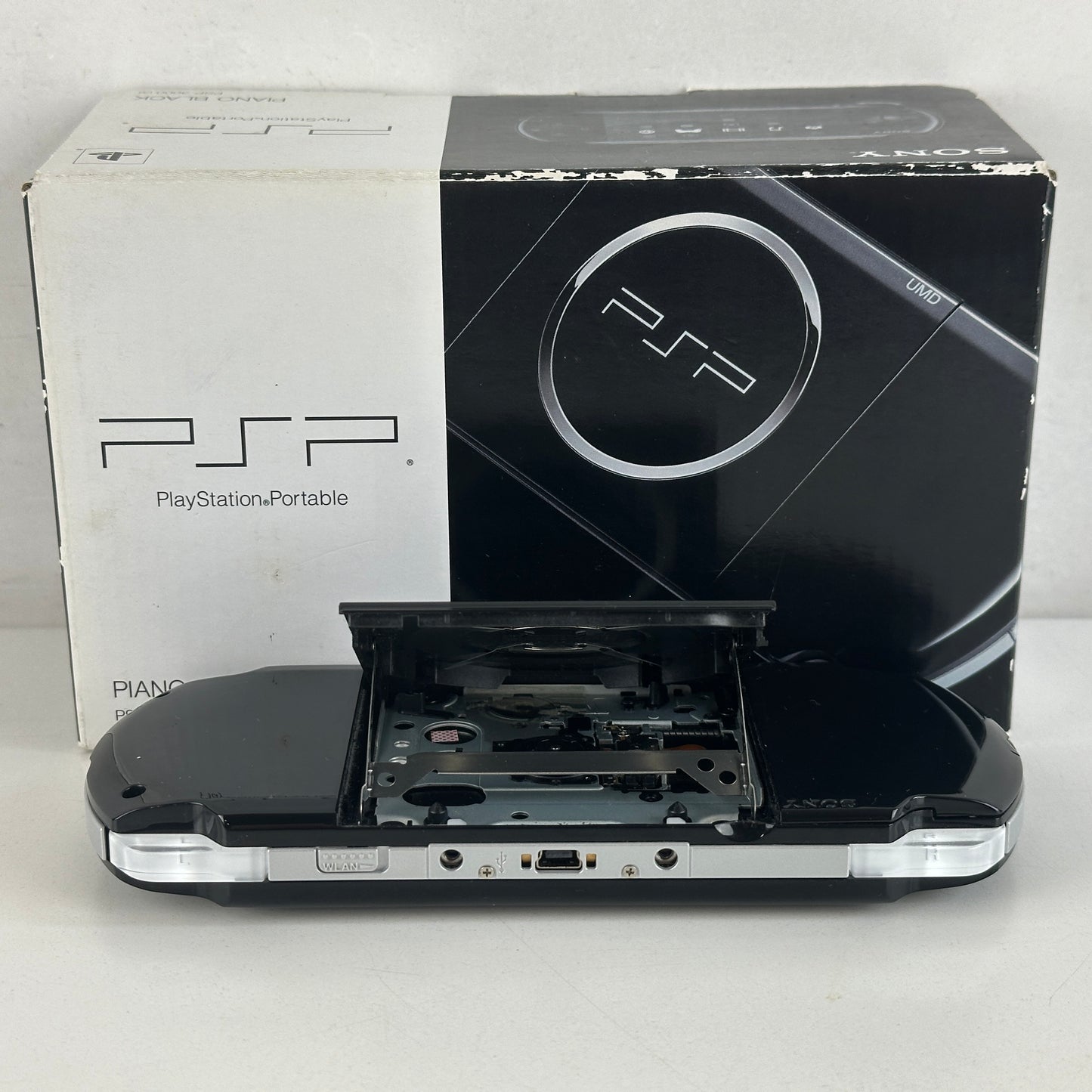Sony PSP 3000 Piano Black PSP-3000PB