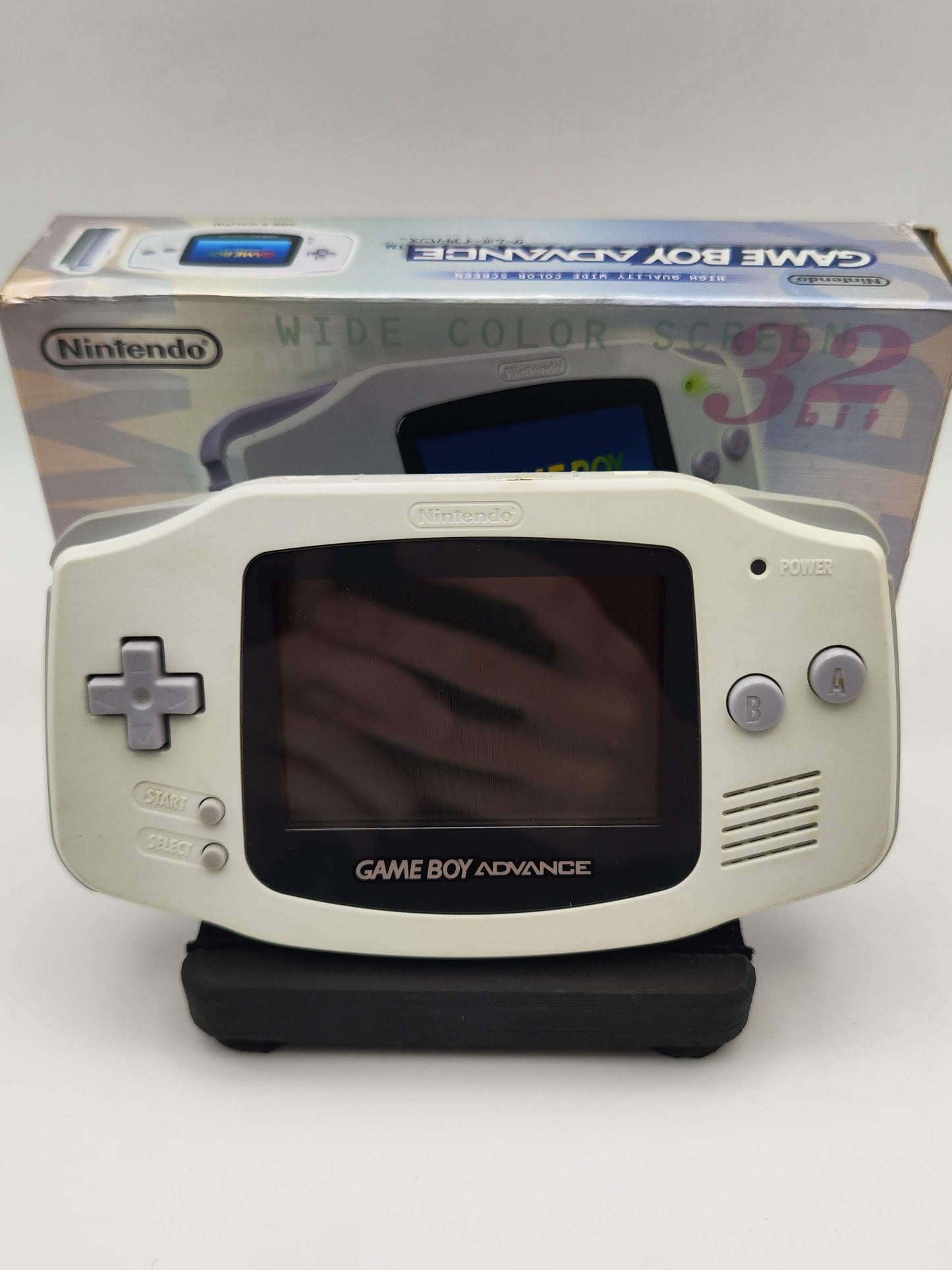 Nintendo Game Boy Advance White AGB-001