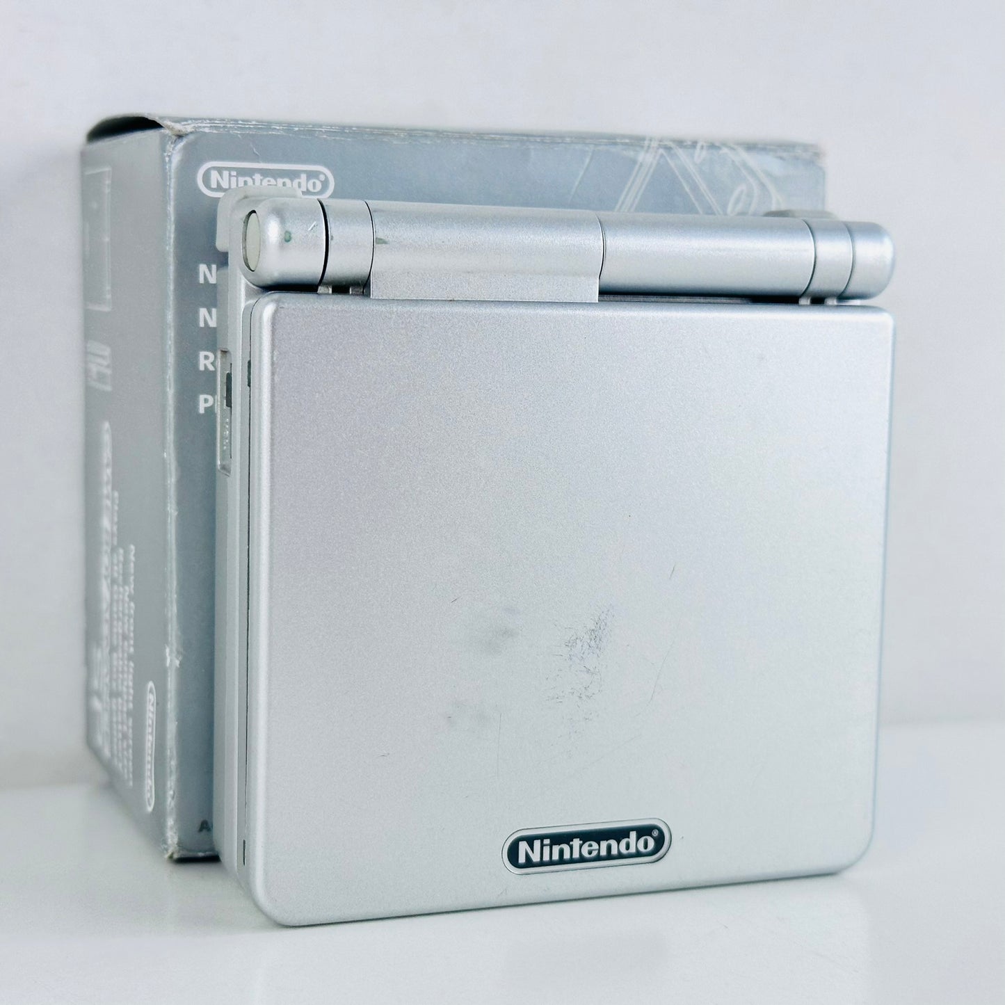 Nintendo Game Boy Advance SP Platinum Silver AGS-001