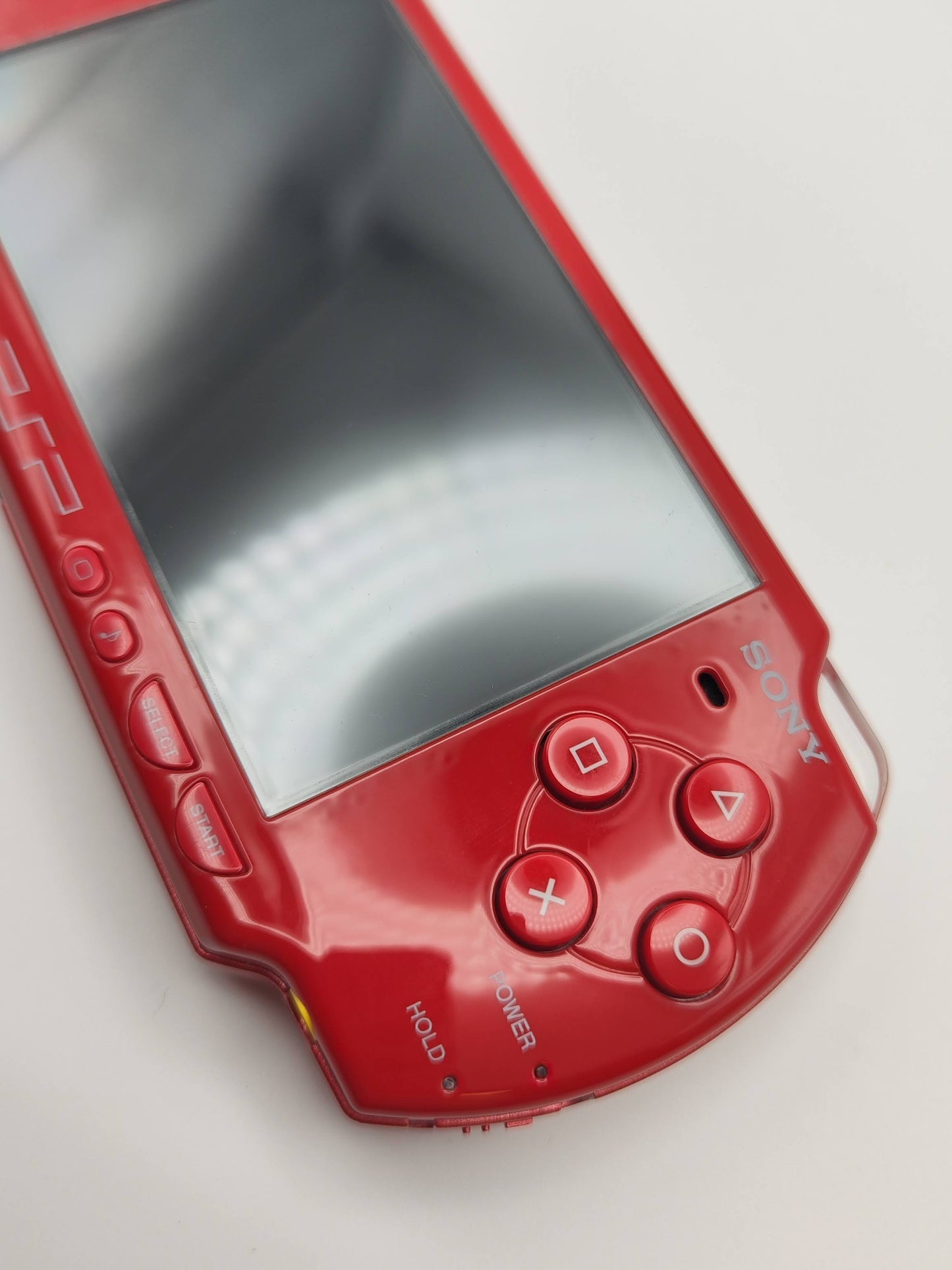 Sony PSP 2000 Deep Red Value Pack PSP-2000DR