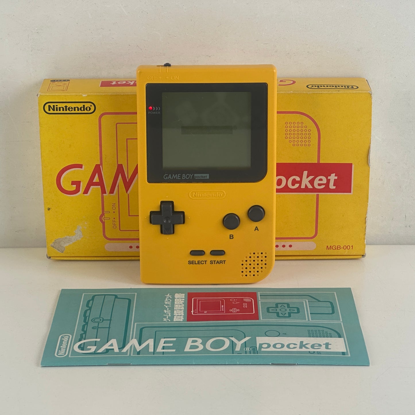 Nintendo Game Boy Pocket Yellow MGB-001