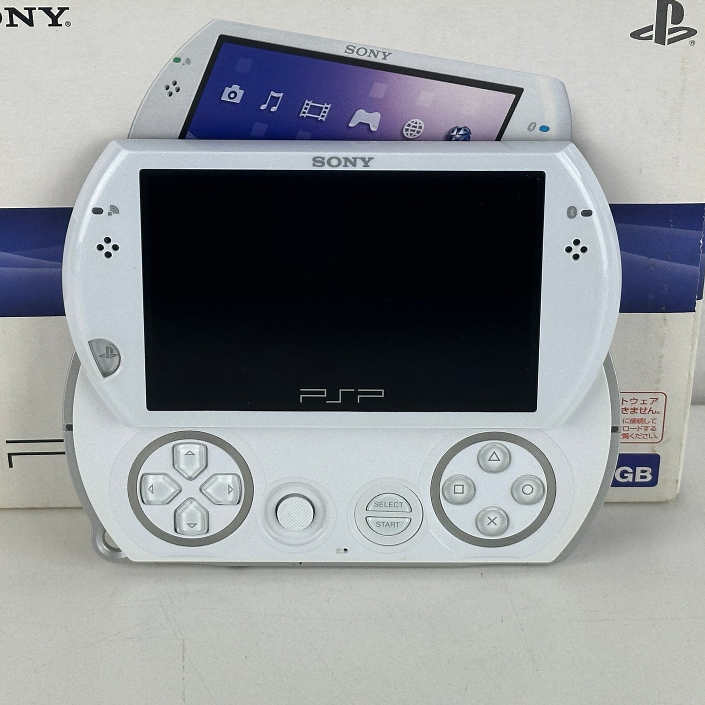 Sony PSP GO Pearl White PSP-N1000PW