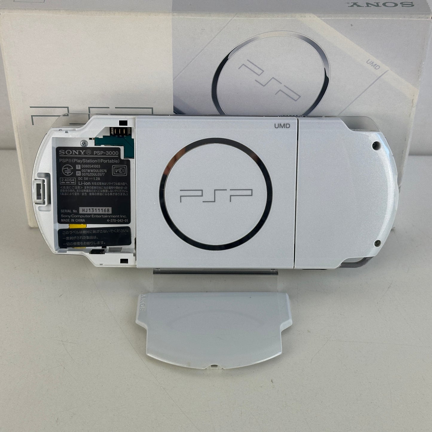 Sony PSP 3000 Pearl White PSP-3000PW