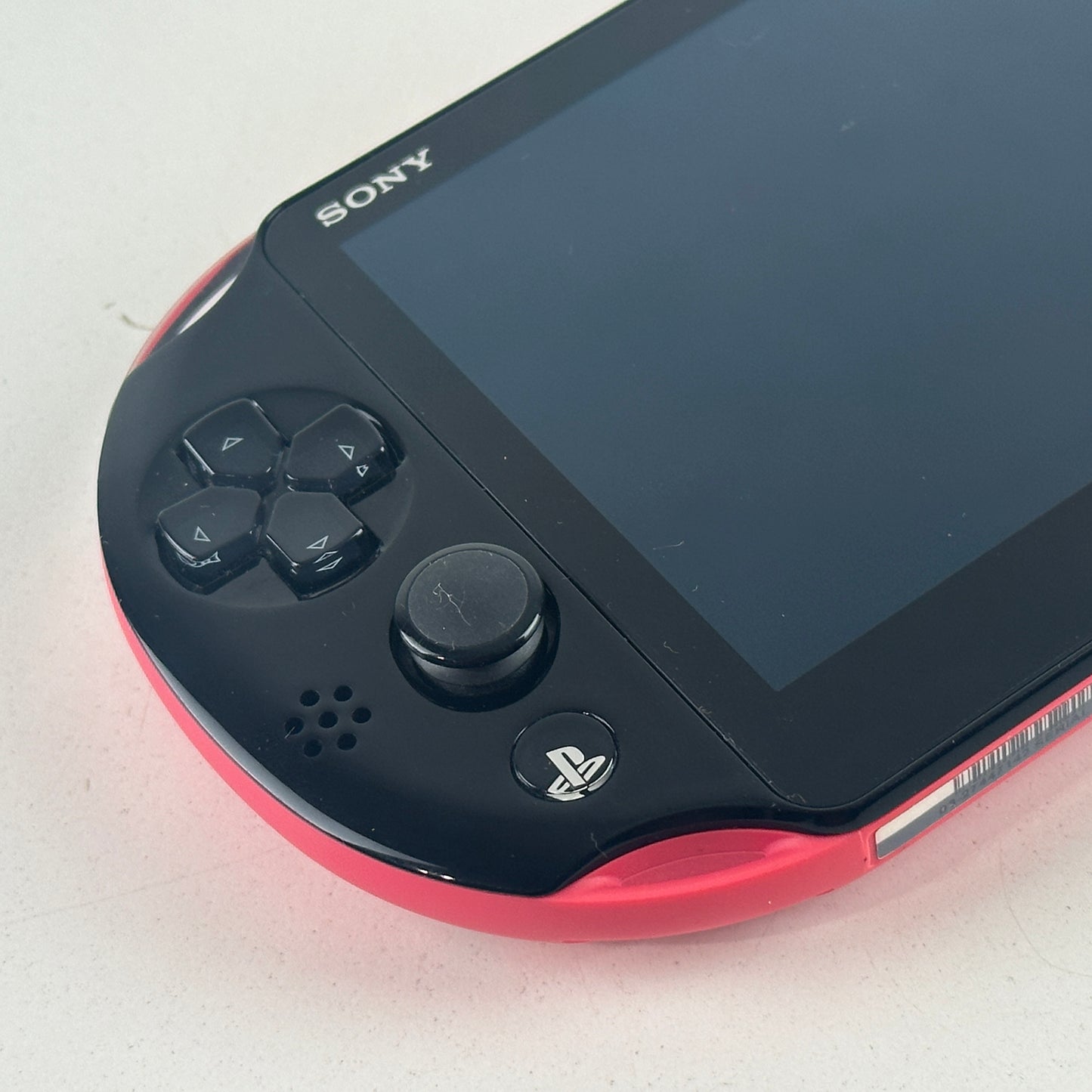 Sony PS Vita Red Black PCH-2000ZX17 No Box