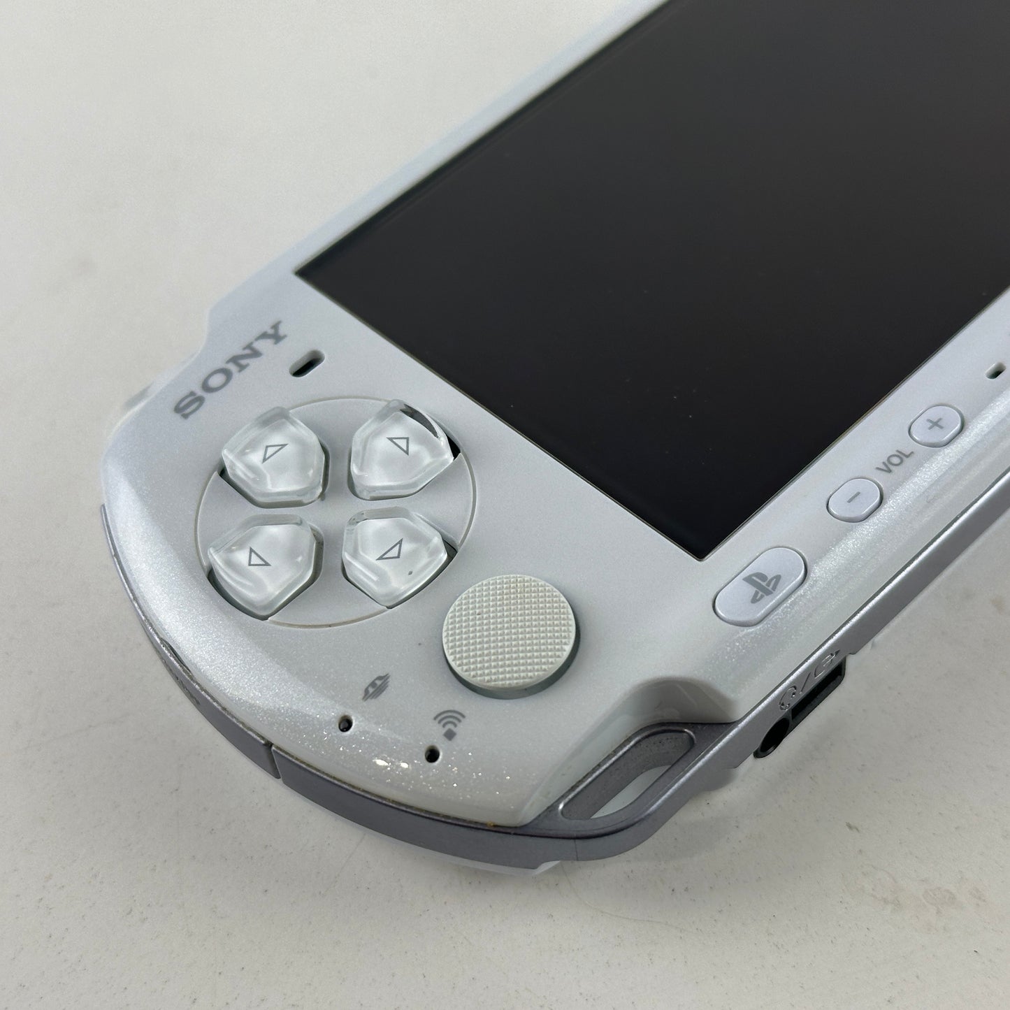 Sony PSP 3000 Pearl White PSP-3000PW No Box