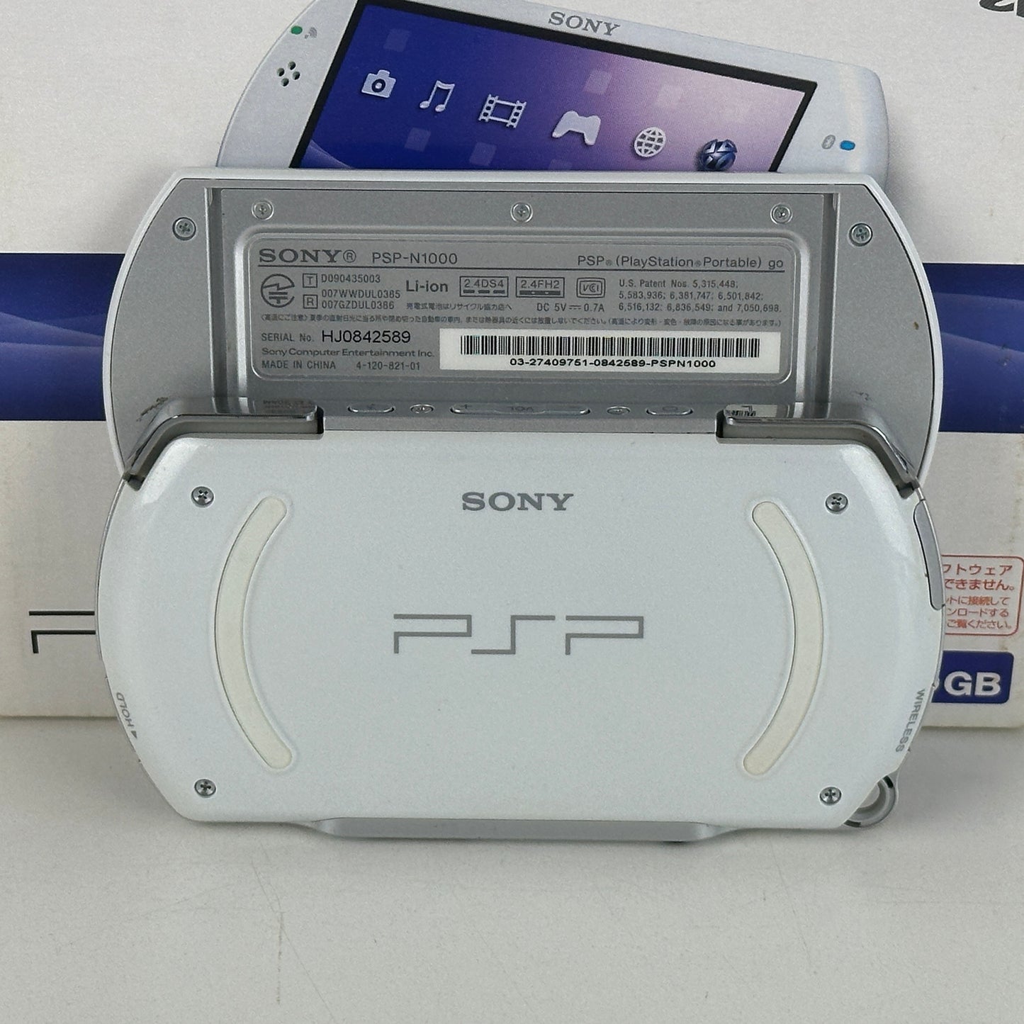 Sony PSP GO Pearl White PSP-N1000PW