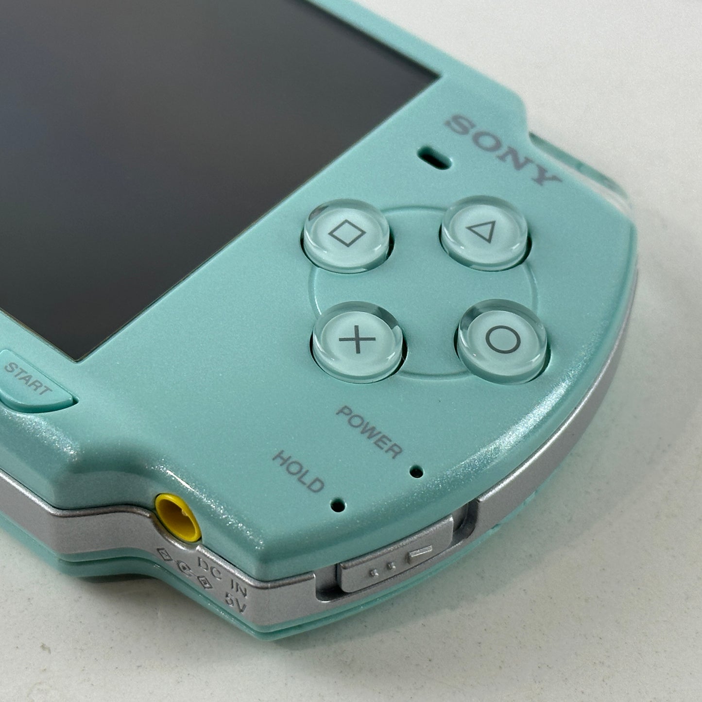[ RARE ] Sony PSP 2000 Mint Green PSP-2000MG No Box
