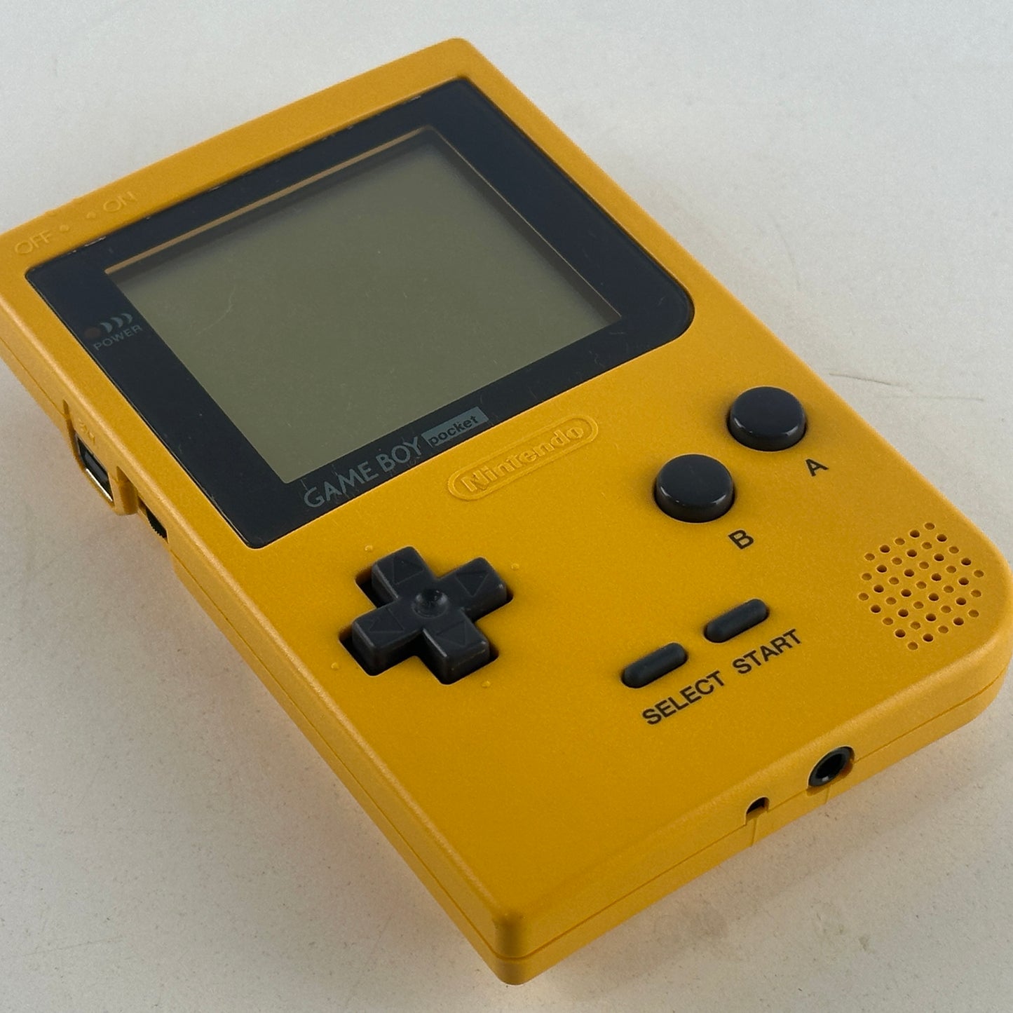 Nintendo Game Boy Pocket Yellow MGB-001