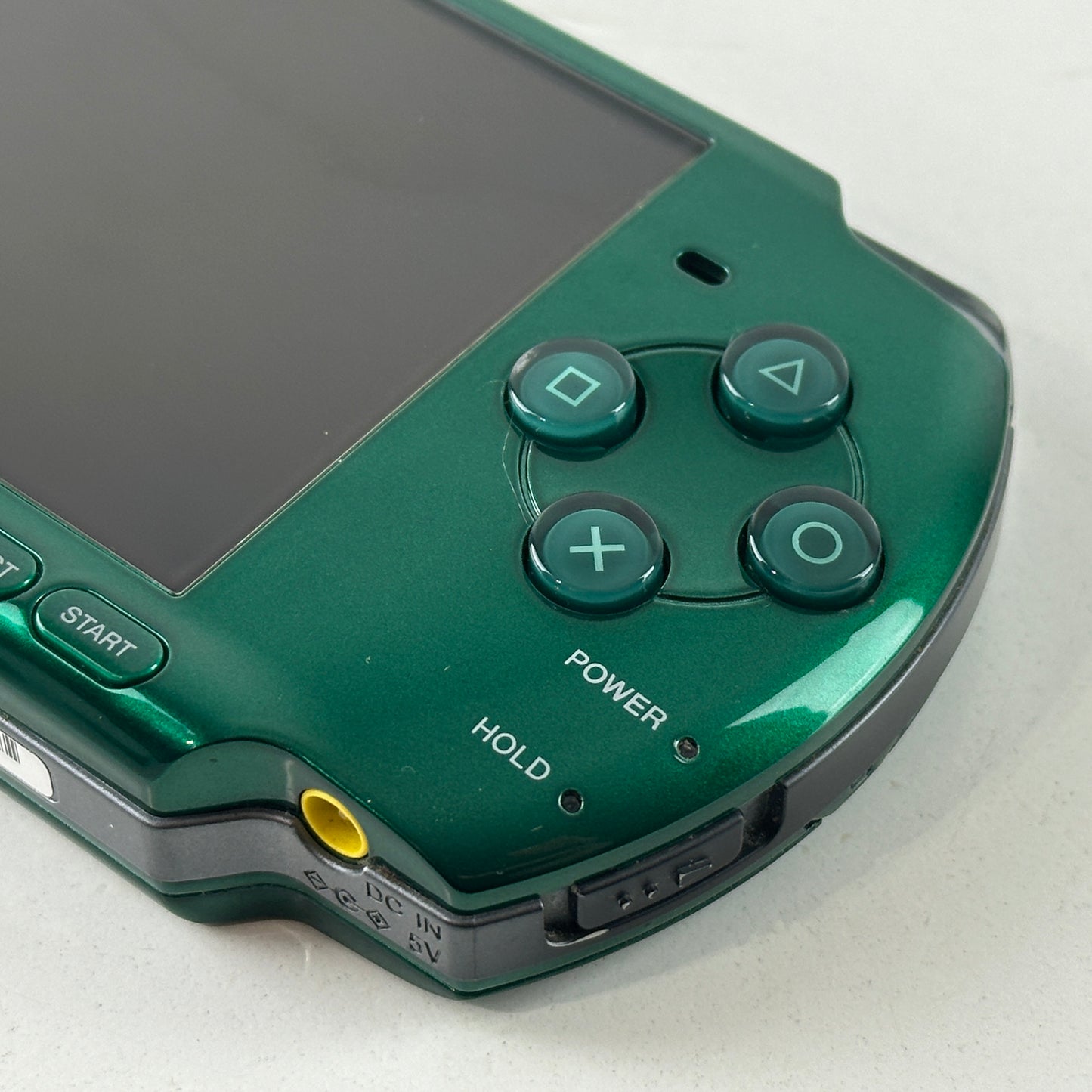 [ RARE ] Sony PSP 3000 Spirited Green Carnival Colors PSP-3000SG