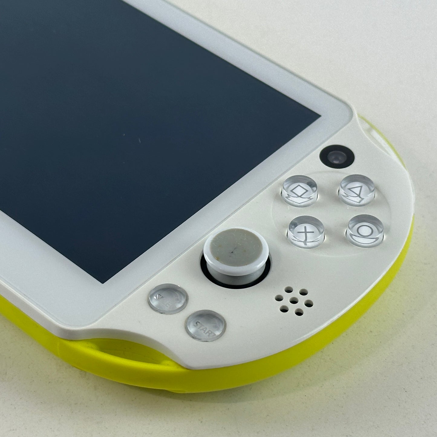 Sony PS Vita Lime Green White PCH-2000ZA13
