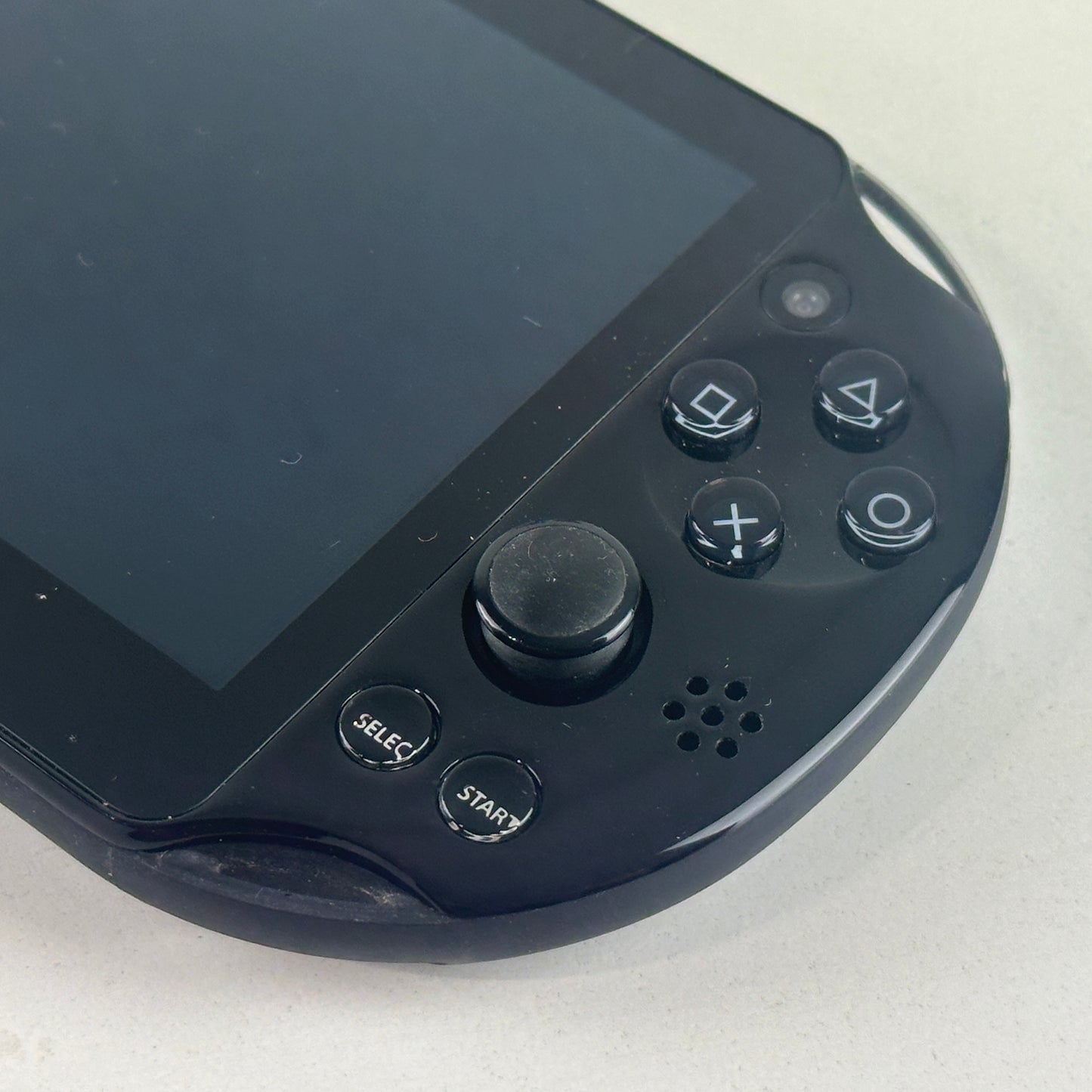 Sony PS Vita Black Value Pack PCH-2000ZX17