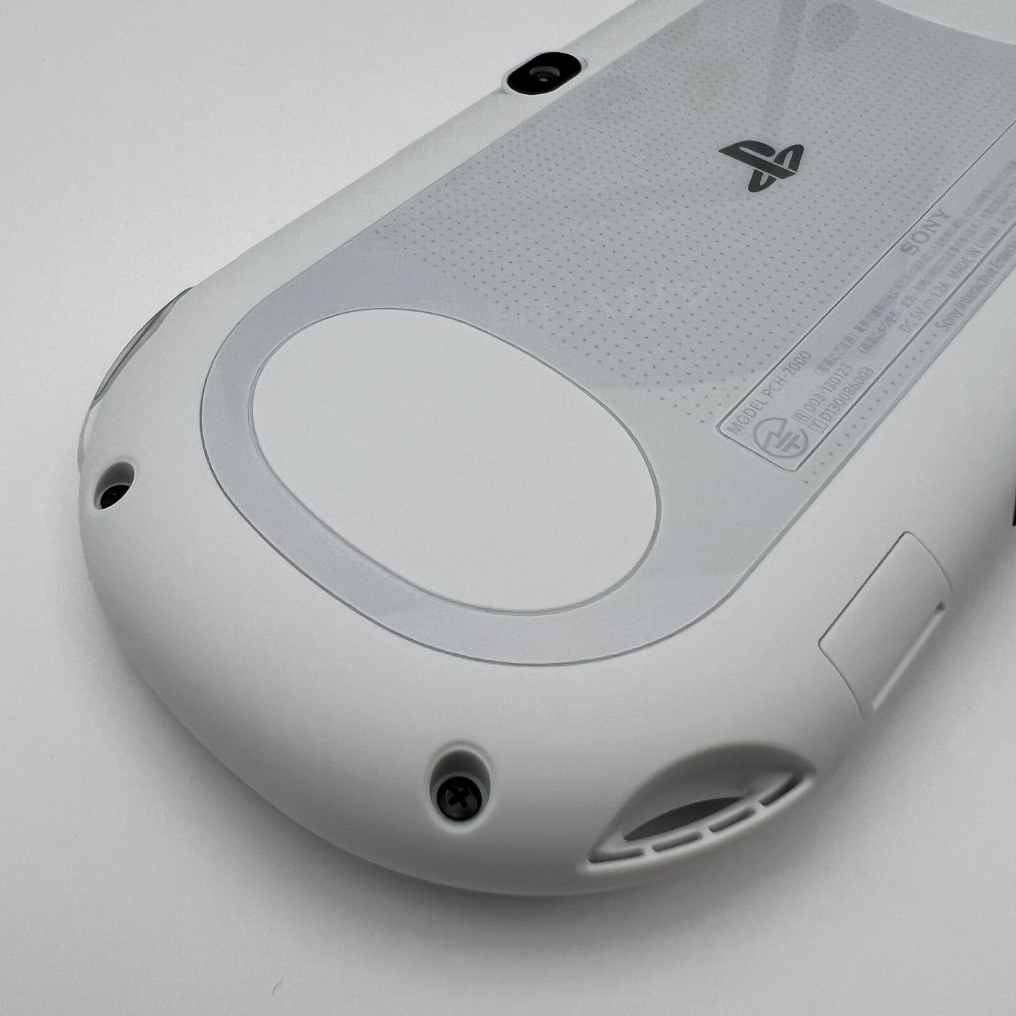 Sony PS Vita Glacier White PCH-2000ZA22