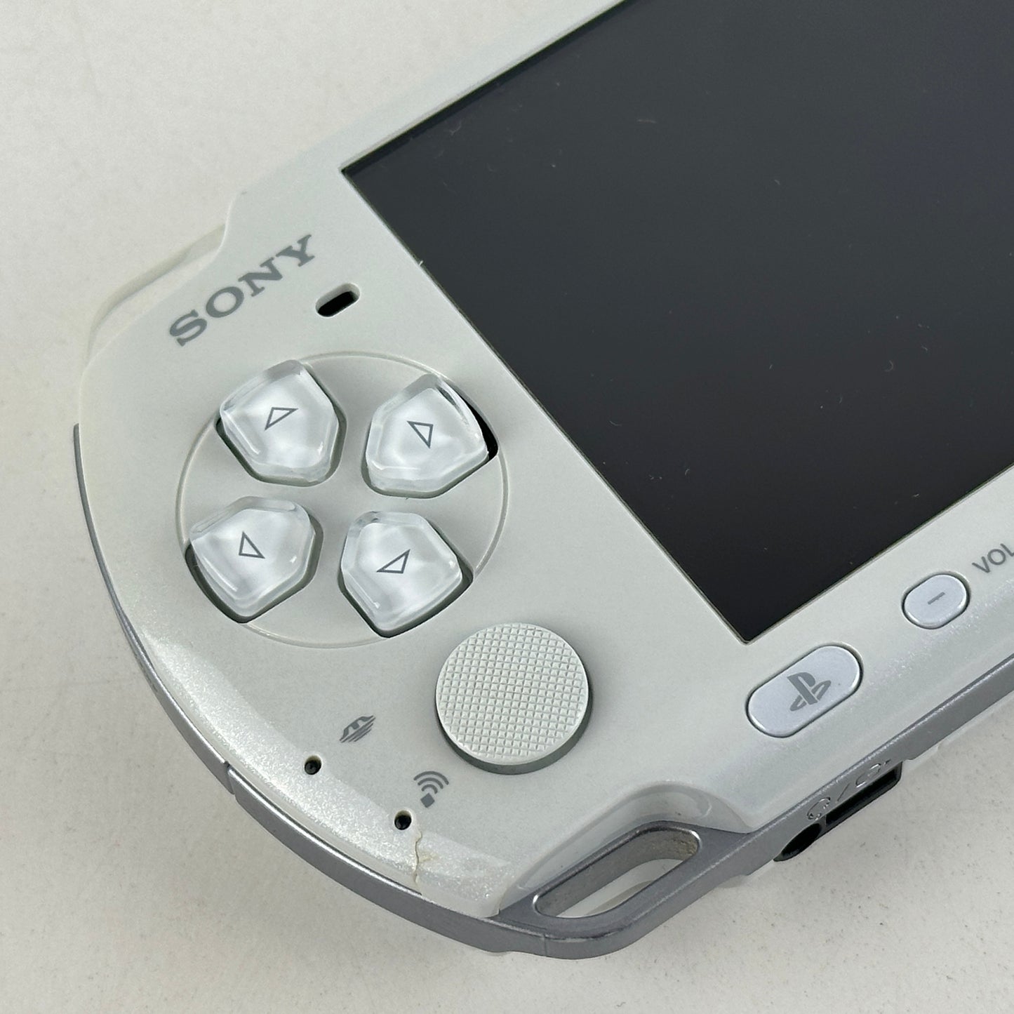 Sony PSP 3000 Pearl White PSP-3000PW