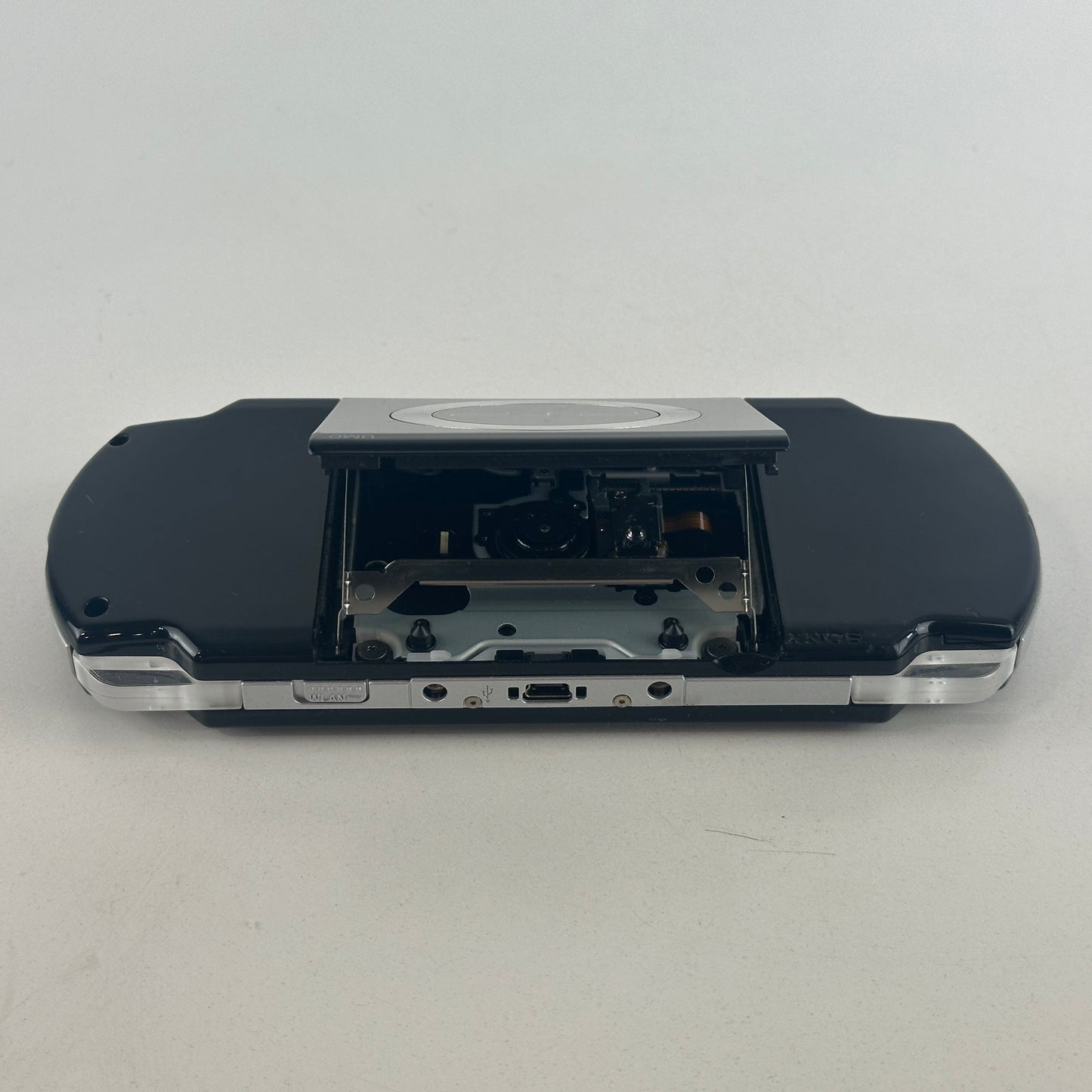 Sony PSP 2000 Piano Black PSP-2000PB No Box