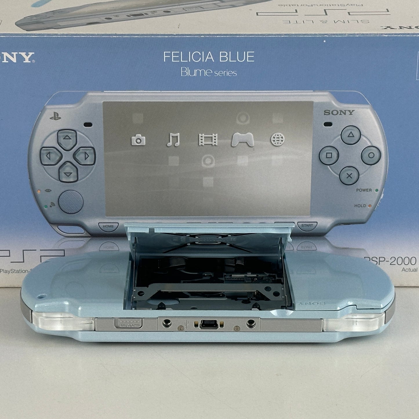 Sony PSP 2000 Felicia Blue PSP-2000FB