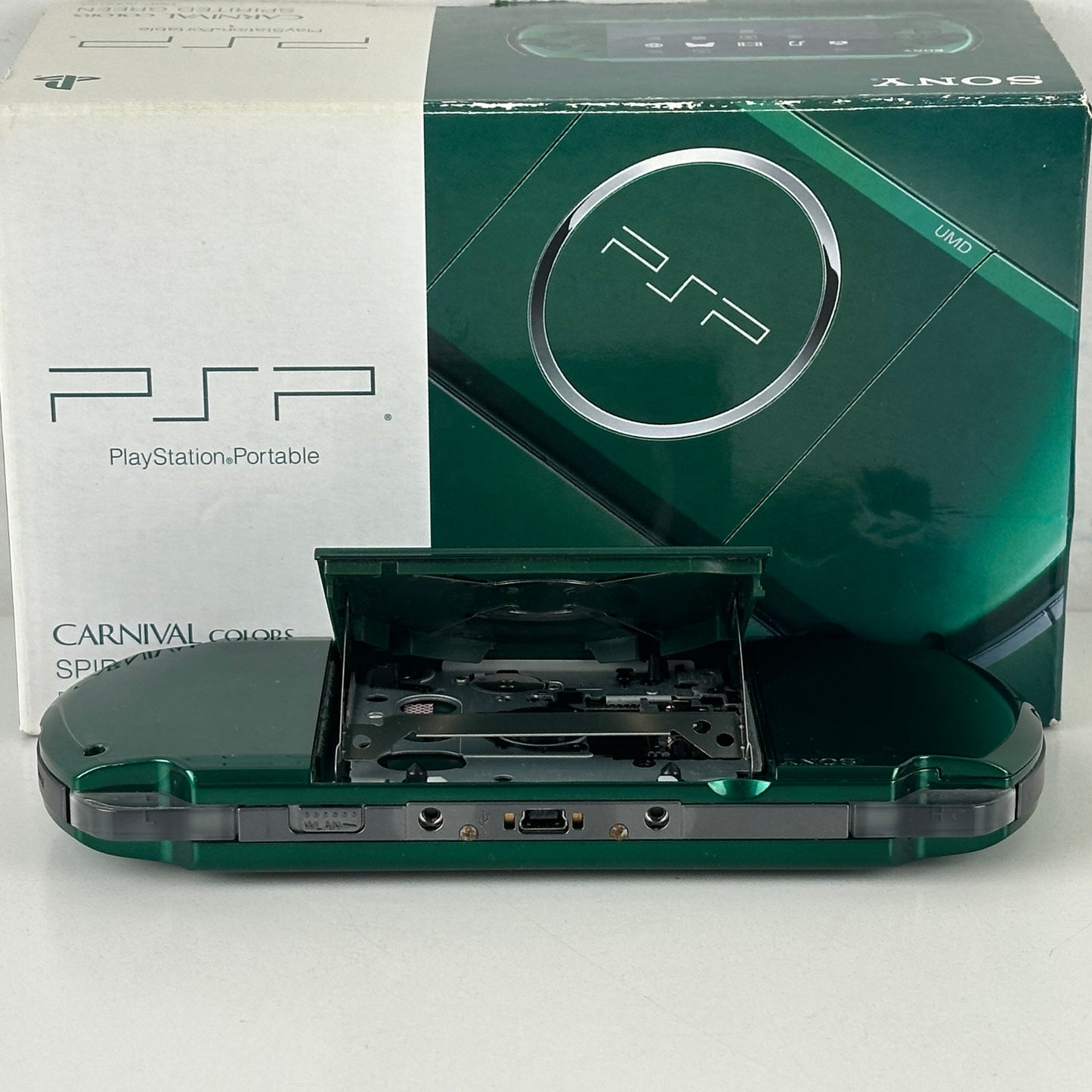 [ RARE ] Sony PSP 3000 Spirited Green Carnival Colors PSP-3000SG