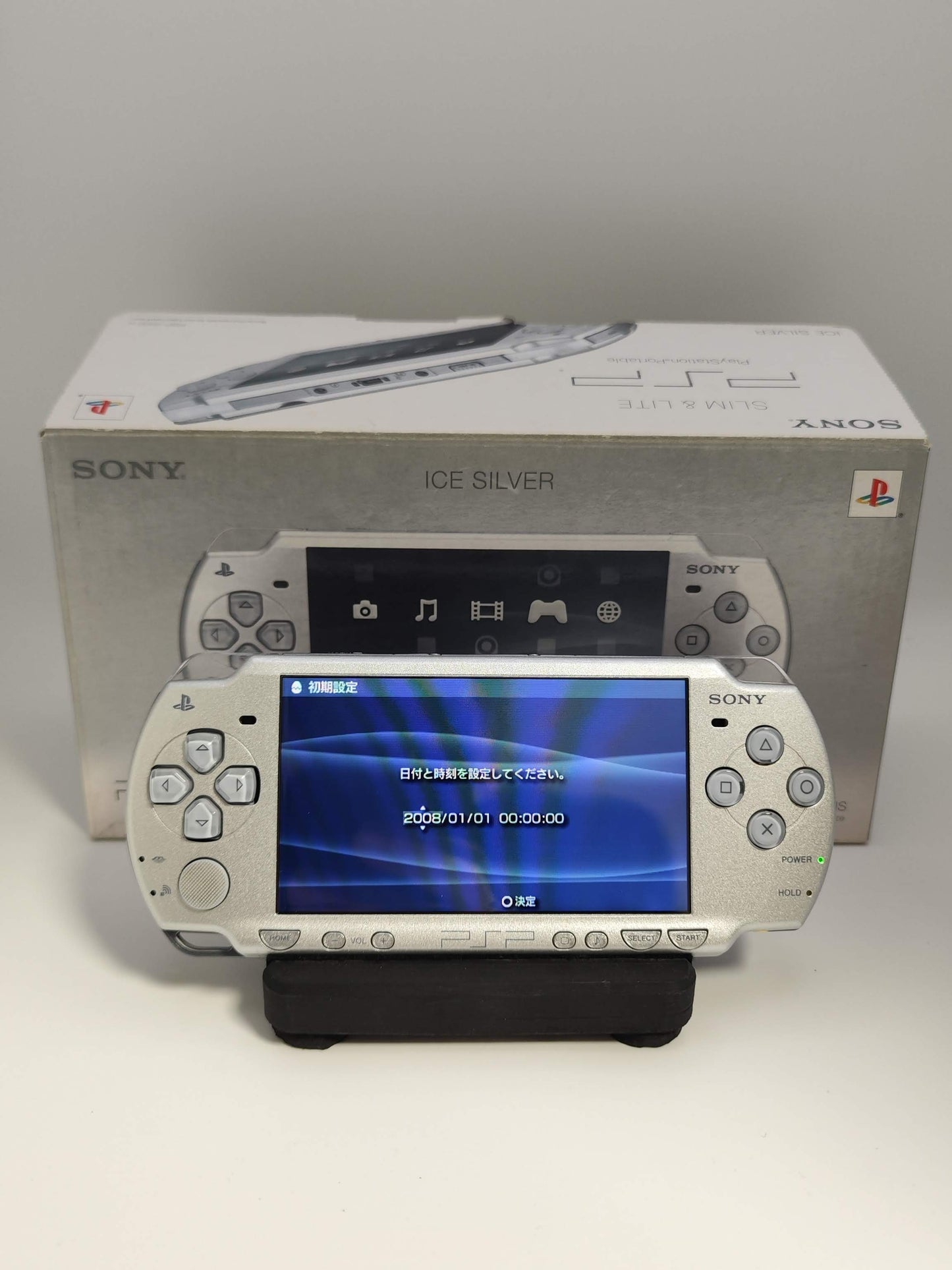 Sony PSP 2000 Ice Silver PSP-2000IS
