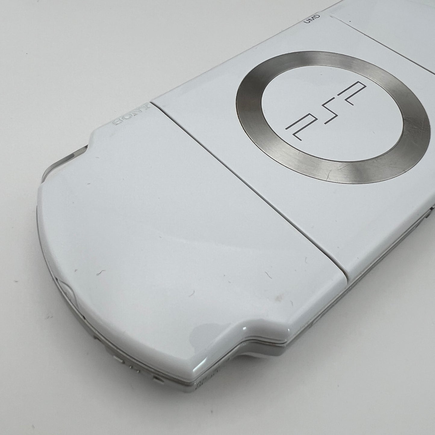Sony PSP 2000 Ceramic White PSP-2000CW